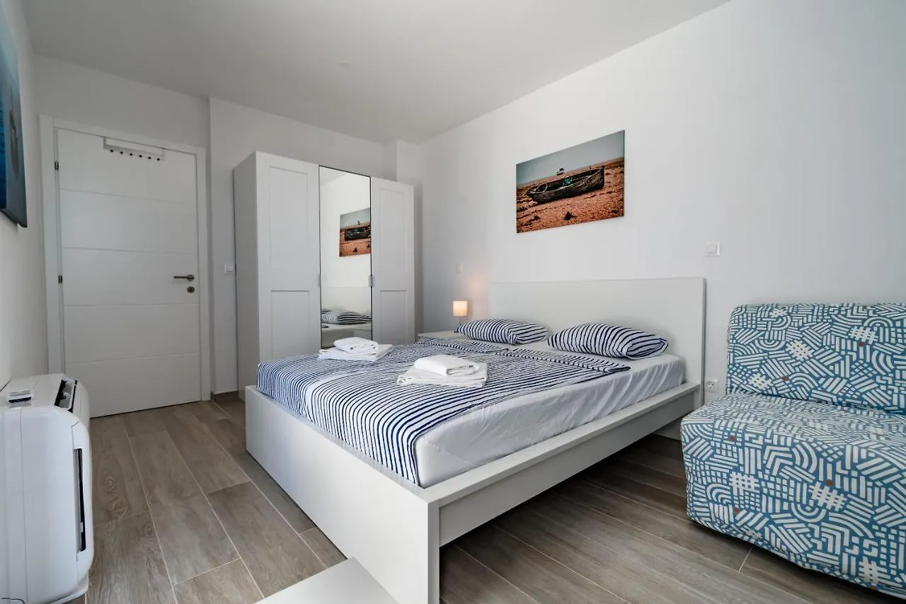 Villa Aster Privlaka